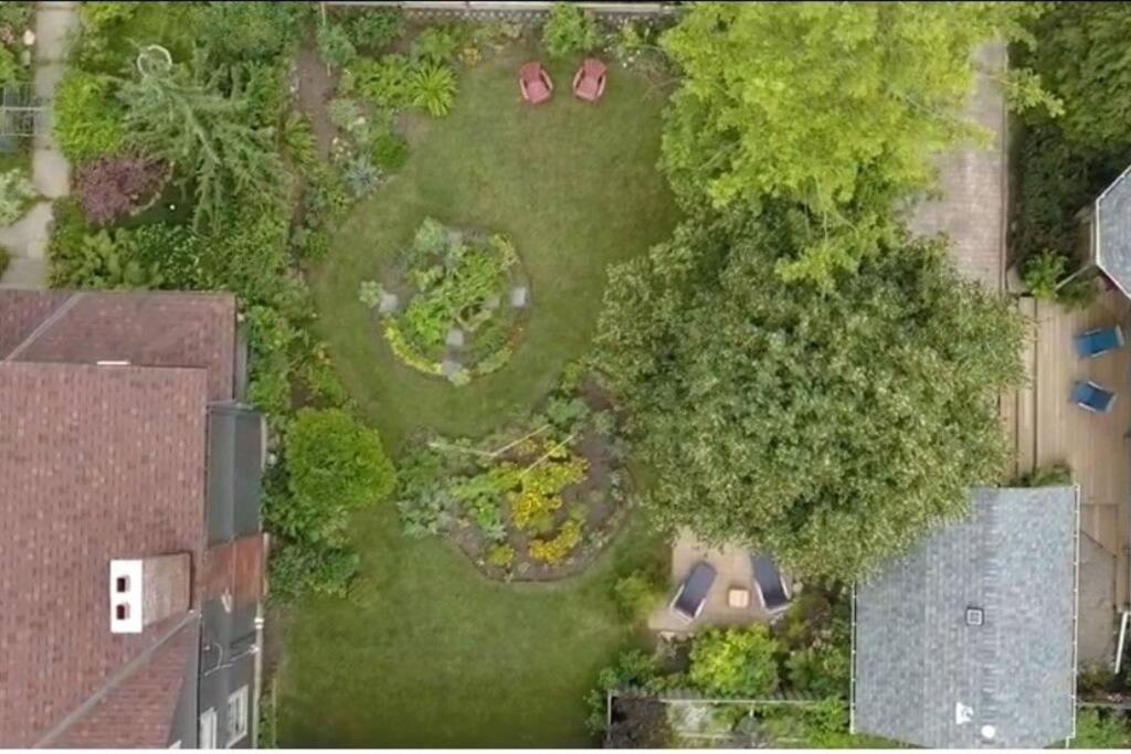 Garden 2 Storey House Niagara-Fälle Exterior foto
